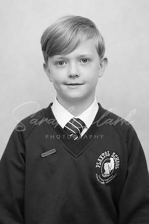 PlaxtolYear6PortraitsAutumn24-7