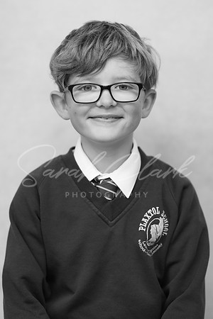 PlaxtolYear5PortraitsAutumn24-21