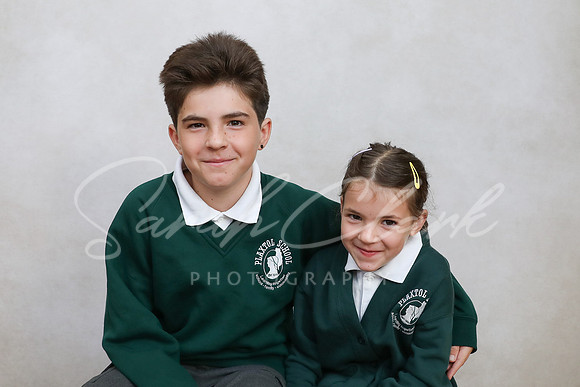 PlaxtolSiblings25-18