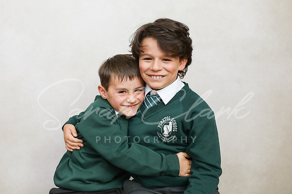 PlaxtolSiblings25-48