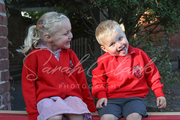 ShalfordSiblings25-16