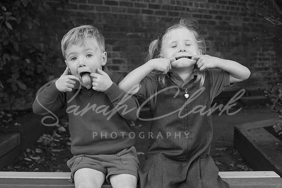 ShalfordSiblings25-47