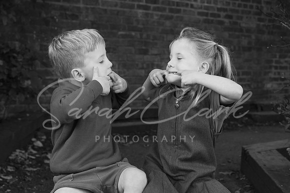 ShalfordSiblings25-51
