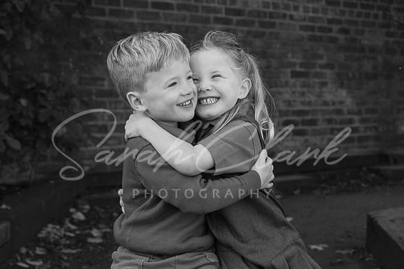 ShalfordSiblings25-55