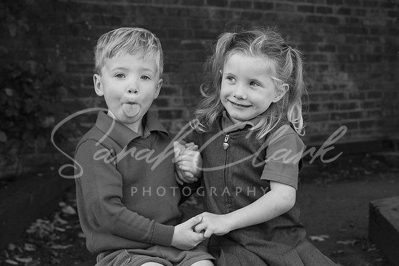 ShalfordSiblings25-59