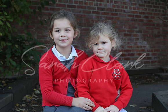 ShalfordSiblings25-64