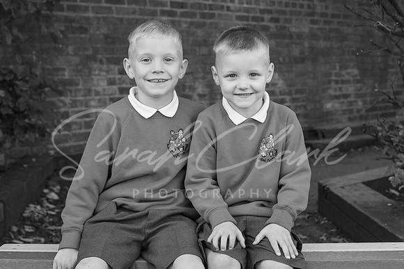 ShalfordSiblings25-183
