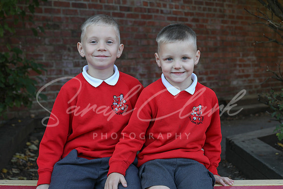 ShalfordSiblings25-192