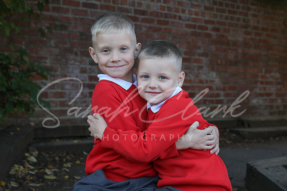 ShalfordSiblings25-194