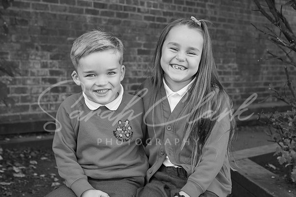 ShalfordSiblings25-217
