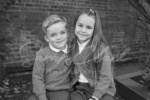 ShalfordSiblings25-225