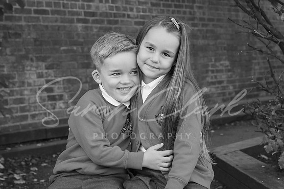 ShalfordSiblings25-229