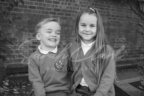 ShalfordSiblings25-235