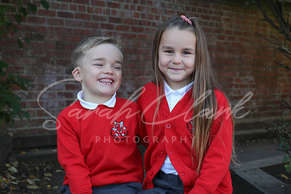 ShalfordSiblings25-236