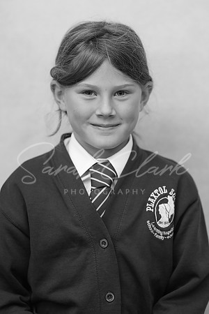 PlaxtolYear4PortraitsAutumn24-45