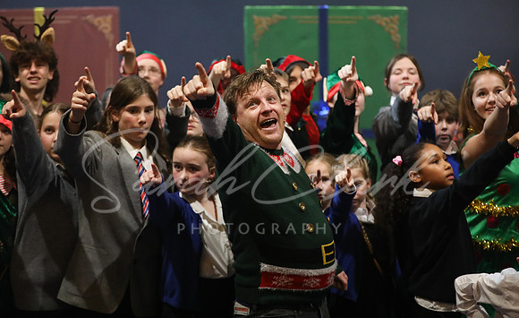 TrinityNativitySparkle25-11