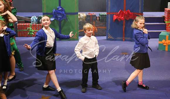 TrinityNativitySparkle25-17
