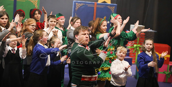 TrinityNativitySparkle25-19