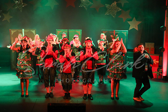 TrinityNativitySparkle25-53