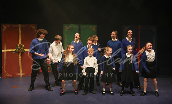 TrinityNativitySparkle25-76