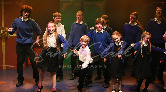 TrinityNativitySparkle25-85