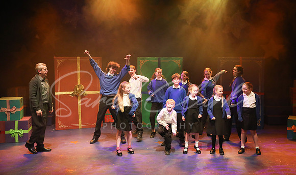 TrinityNativitySparkle25-91