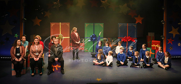 TrinityNativitySparkle25-98