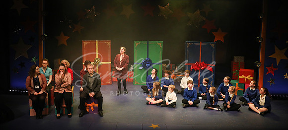 TrinityNativitySparkle25-100
