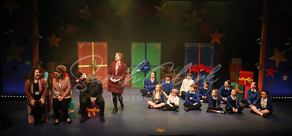 TrinityNativitySparkle25-101