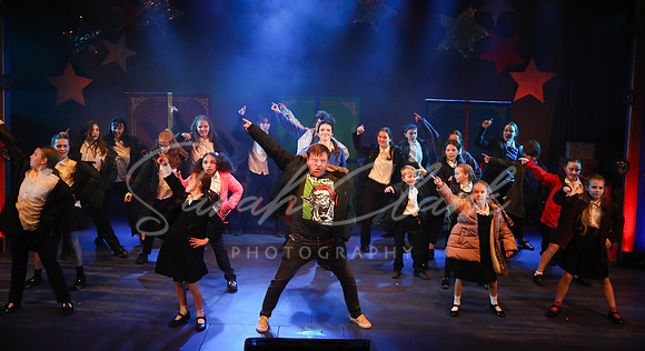 TrinityNativitySparkle25-111