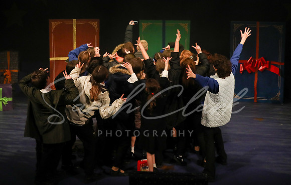 TrinityNativitySparkle25-118