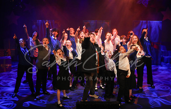 TrinityNativitySparkle25-187