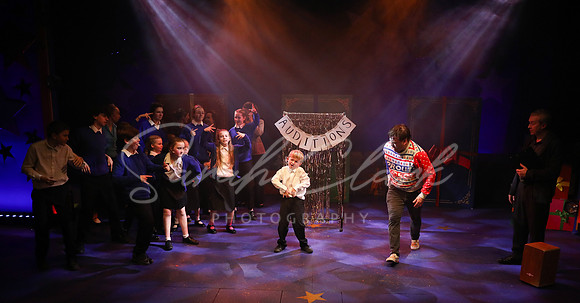 TrinityNativitySparkle25-267