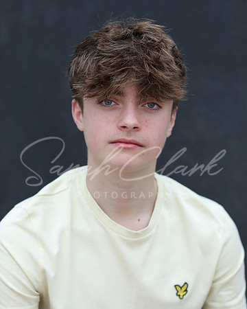 TobyHeadshots26-10