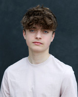 TobyHeadshots26-19
