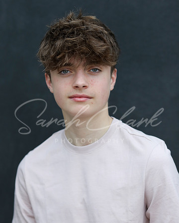 TobyHeadshots26-21