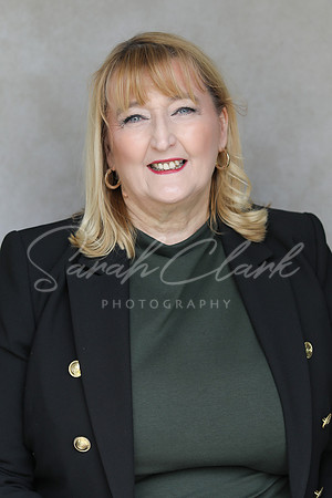 JanetUHeadshots26-5