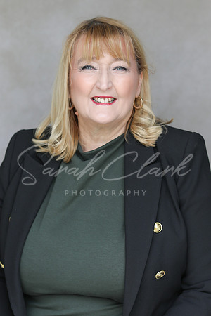 JanetUHeadshots26-4