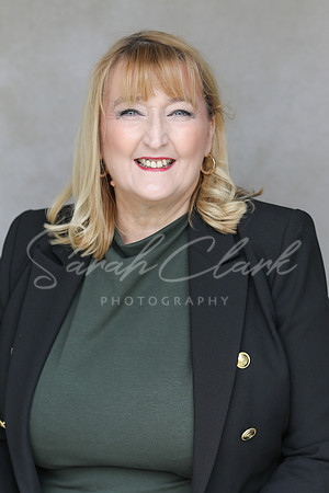 JanetUHeadshots26-3