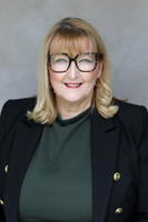 JanetUHeadshots26-16