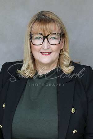 JanetUHeadshots26-16