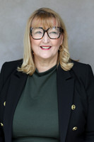 JanetUHeadshots26-18