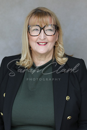 JanetUHeadshots26-18