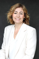 MichelleDHeadshots26-4