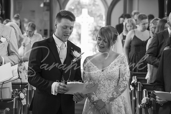 KirstyDomWedding26-221-2