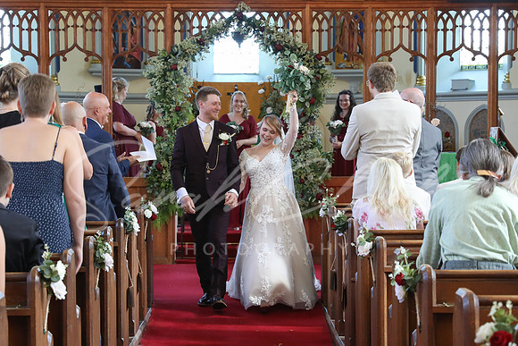 KirstyDomWedding26-263