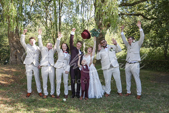 KirstyDomWedding26-426