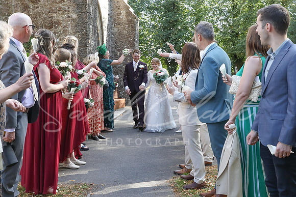 KirstyDomWedding26-297