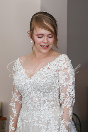 KirstyDomWedding26-27