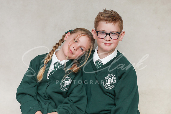 PlaxtolSiblings26-210